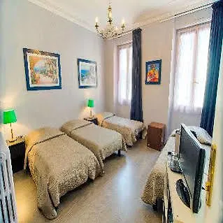 Studio Hyper-centre Rue Paradis Apartamento Nice